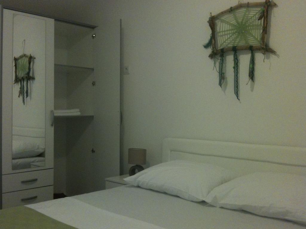 Apartments Ana-Marin Kaštela Chambre photo